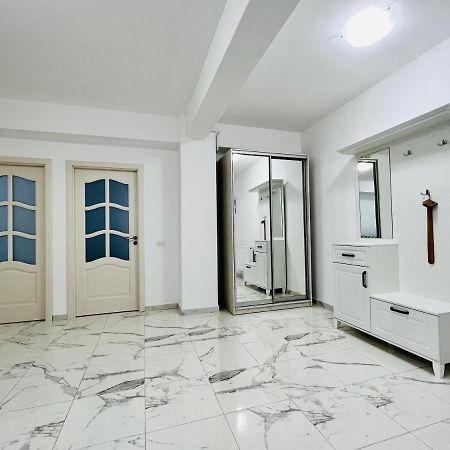 Altheda Living White House 29F-2 Apartment Suceava Luaran gambar