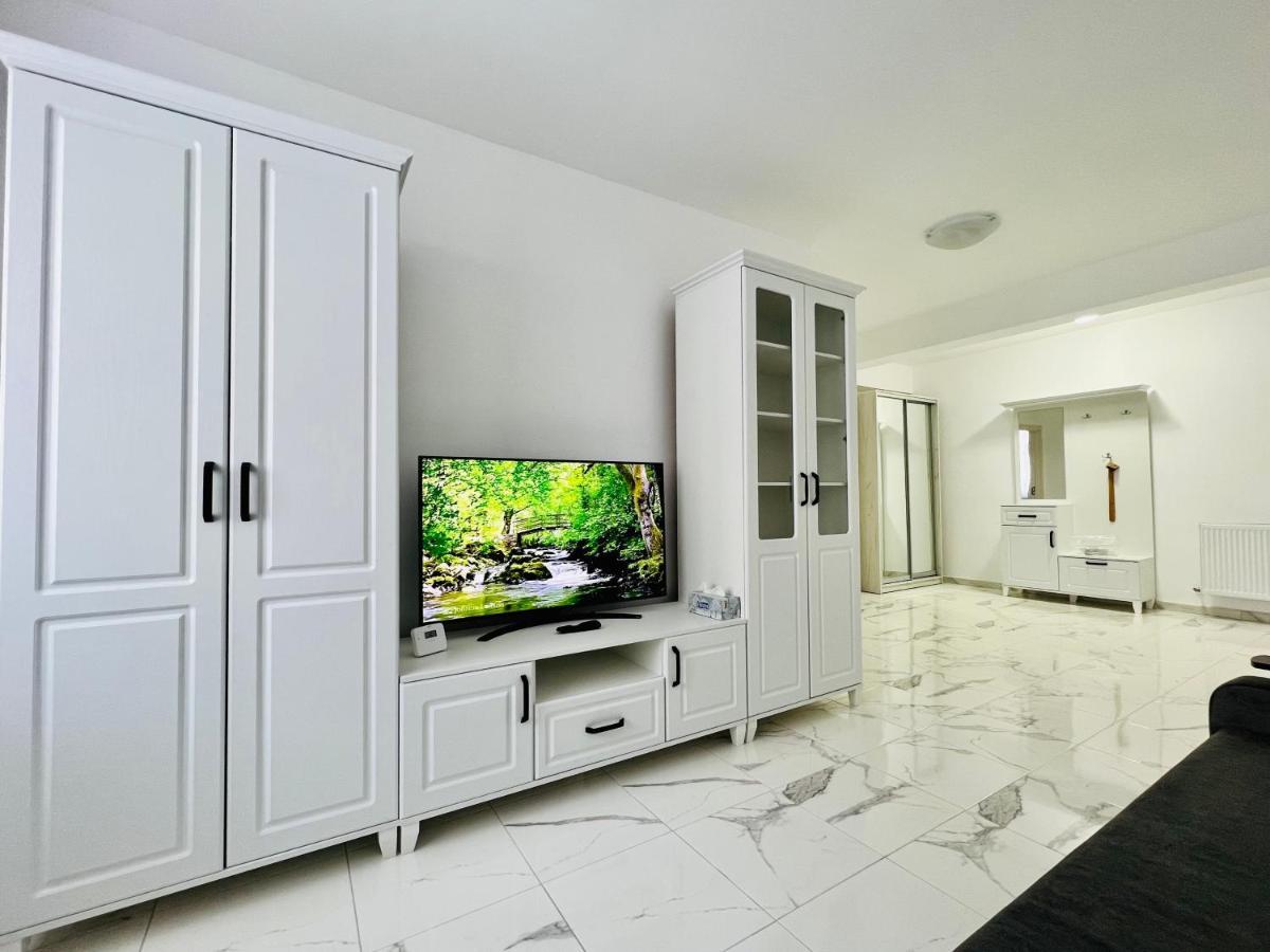 Altheda Living White House 29F-2 Apartment Suceava Luaran gambar